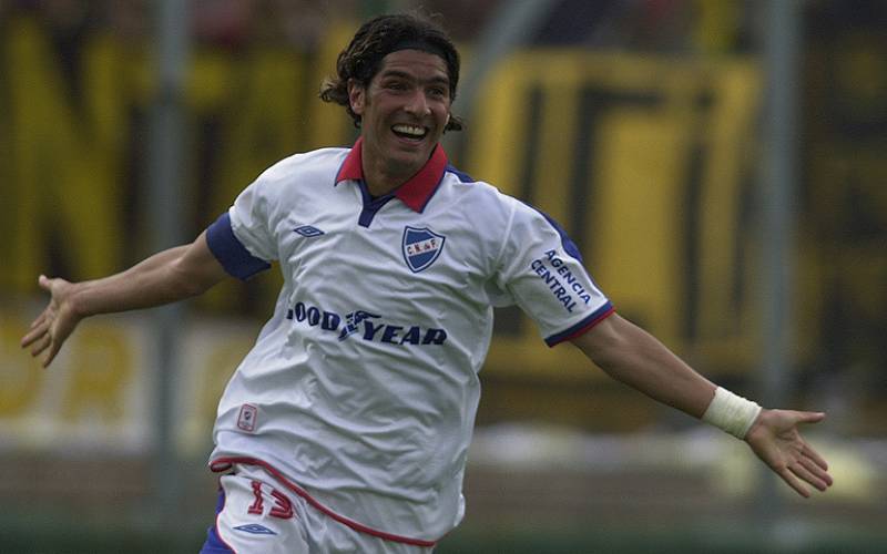 Sebastián Abreu – Kỷ lục gia “El Loco” của mọi hành trình